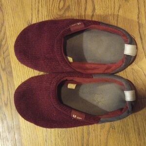 Cozy Burgundy Slippers